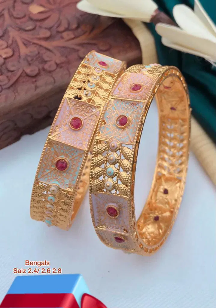 Fancy Design Matte Fancy Bangles Set Wholesalers In Delhi